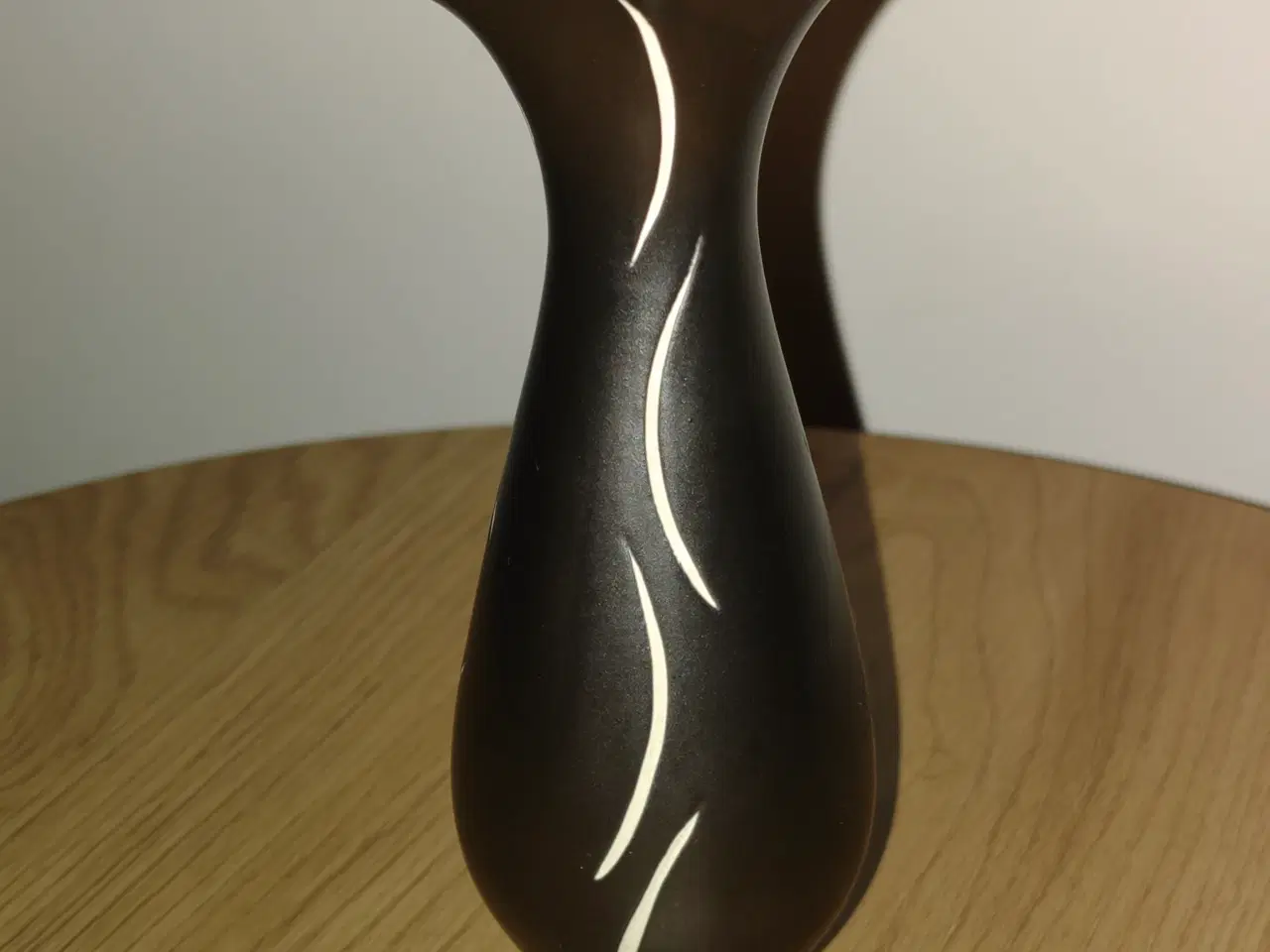 Billede 4 - Flot Aksini vase/kande