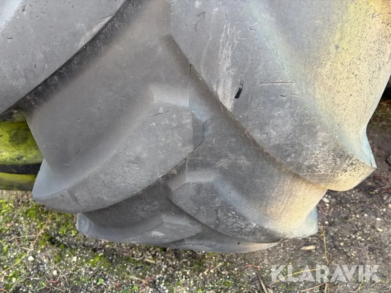 Billede 11 - Landbrugsdæk Bridgestone + 710/75R42Michelin 2 styk