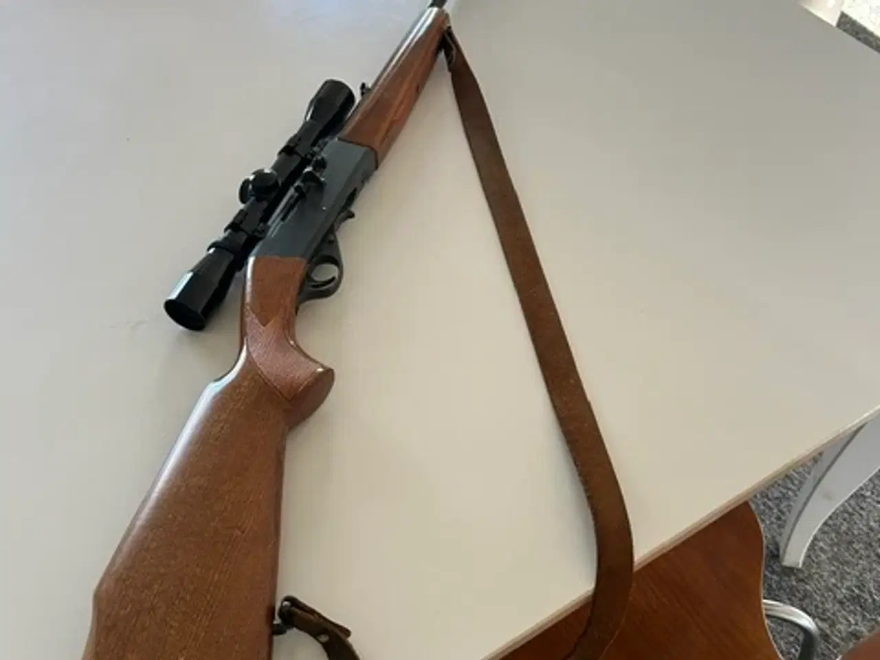 Billede 2 - Anschütz 520 cal. 22lr. halvautomat