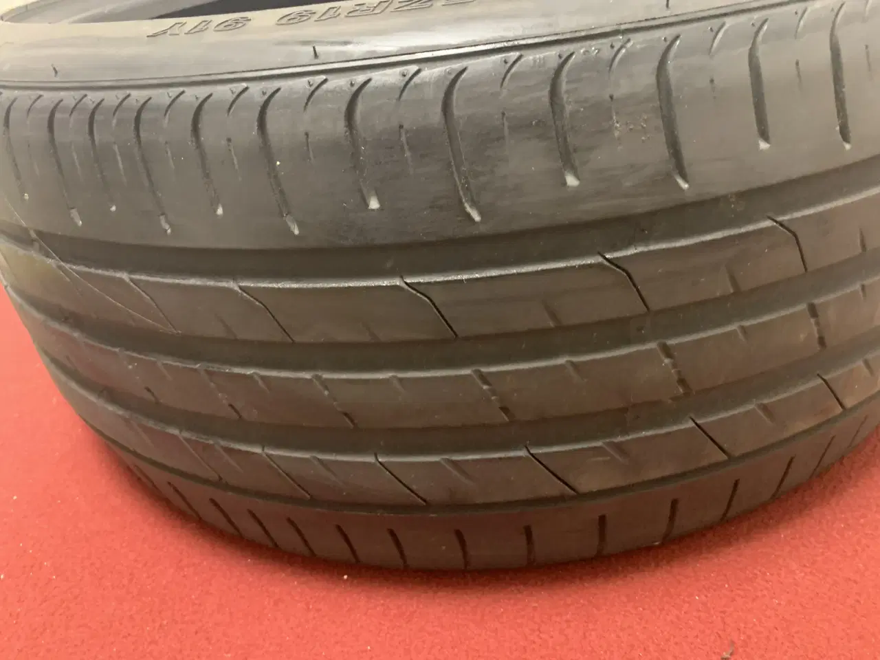 Billede 1 - 4 stk. Pirelli sommerdæk – 235/35 ZR19 91Y XL