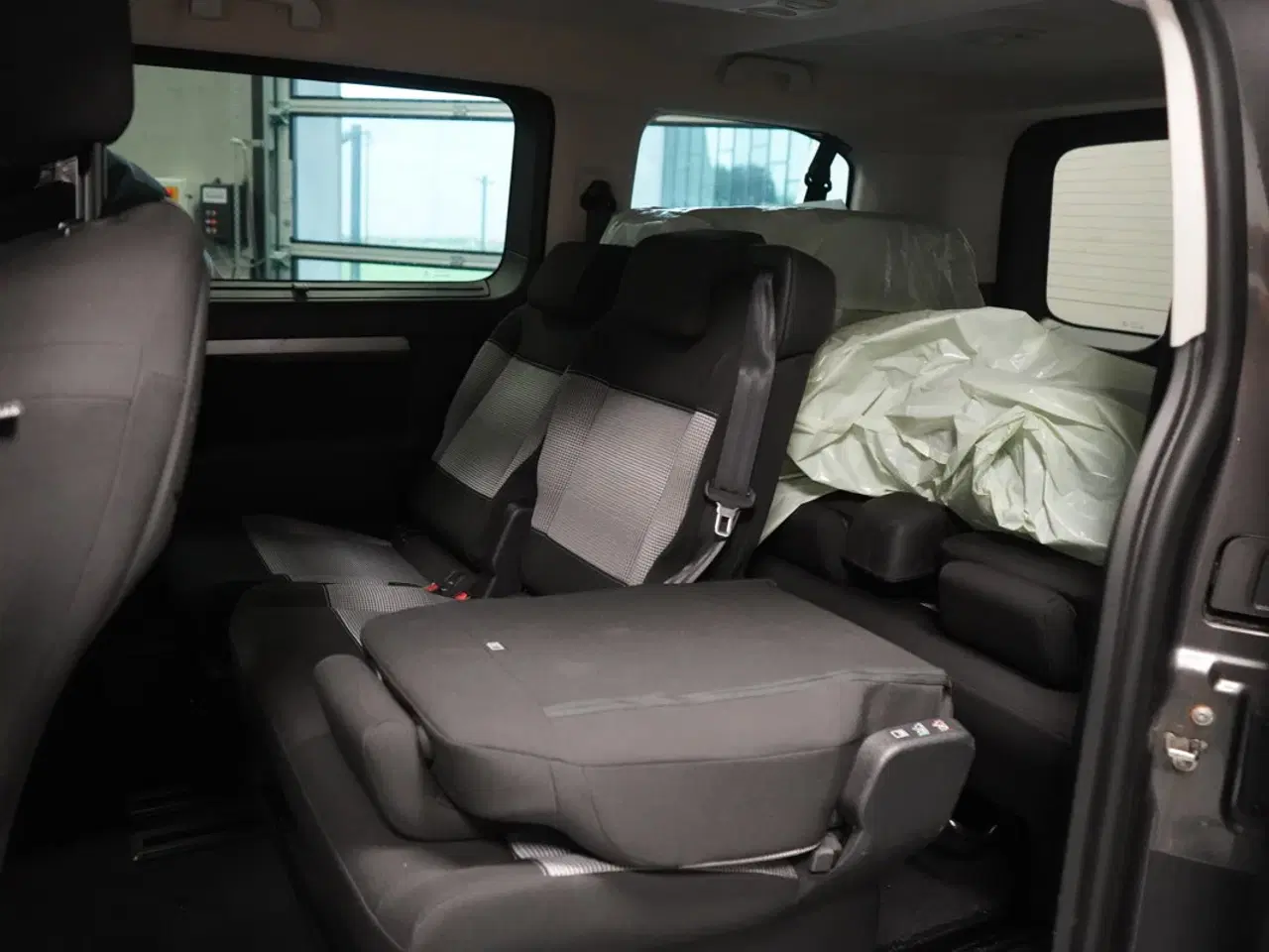 Billede 10 - 8 personers EL-minibus på auktion