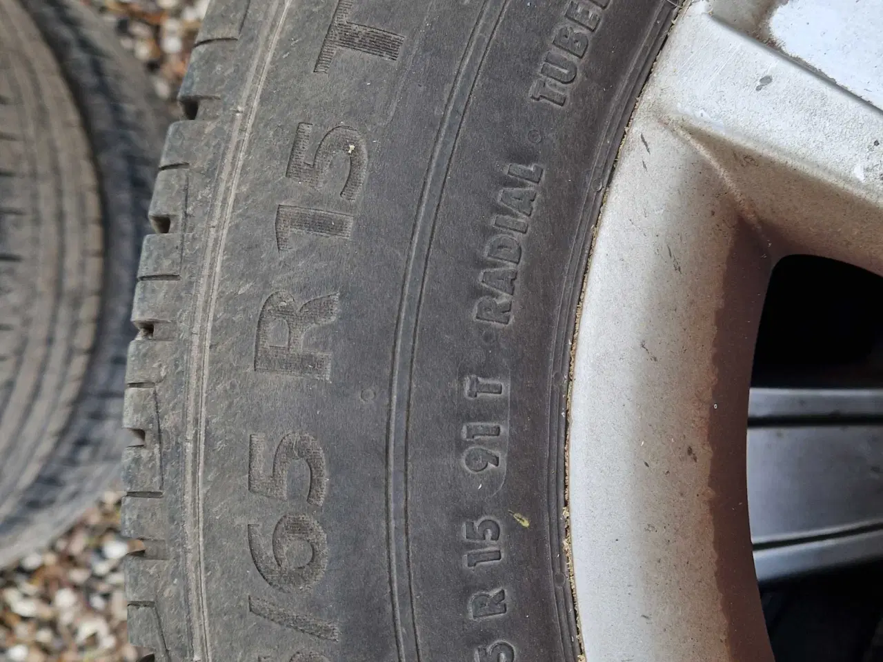 Billede 4 - Fine sommerdæk på Alufælge