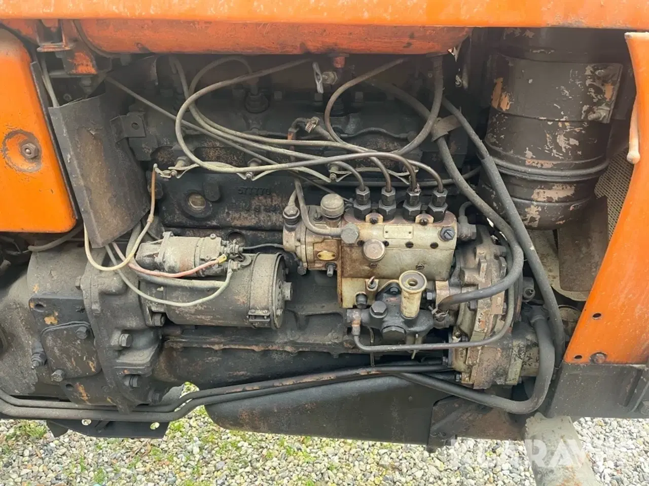 Billede 4 - Traktor Fiat 411 4 cylinder Diesel