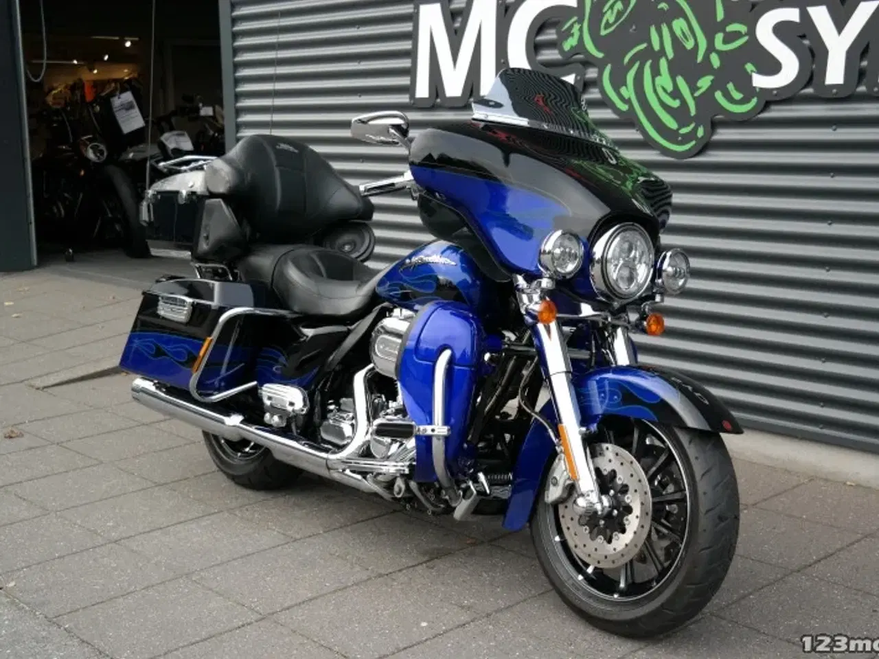 Billede 2 - Harley-Davidson FLHTCUSE CVO Electra Glide Ultra Classic MC-SYD       BYTTER GERNE