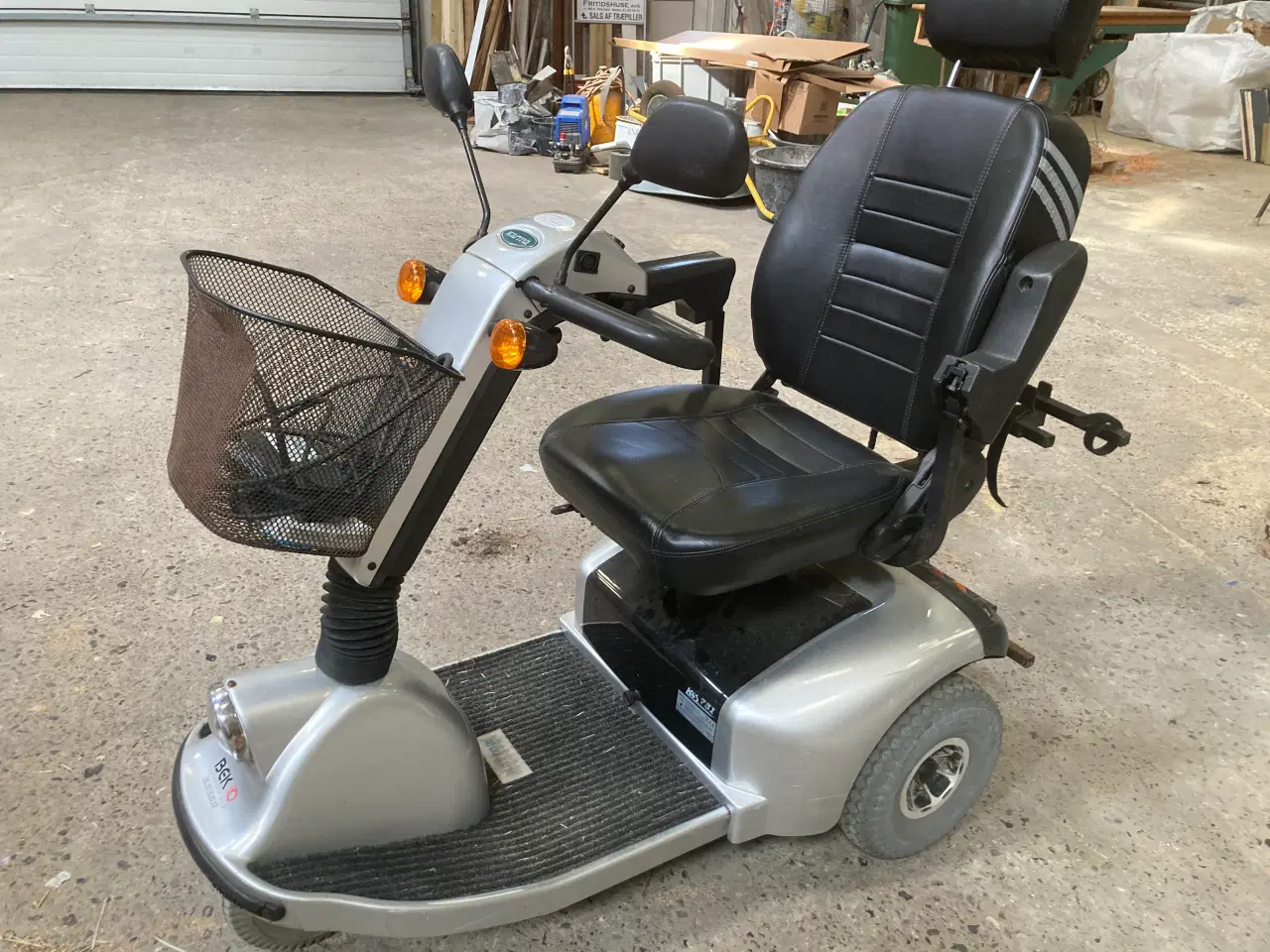Billede 1 - El scooter med nye batterier 