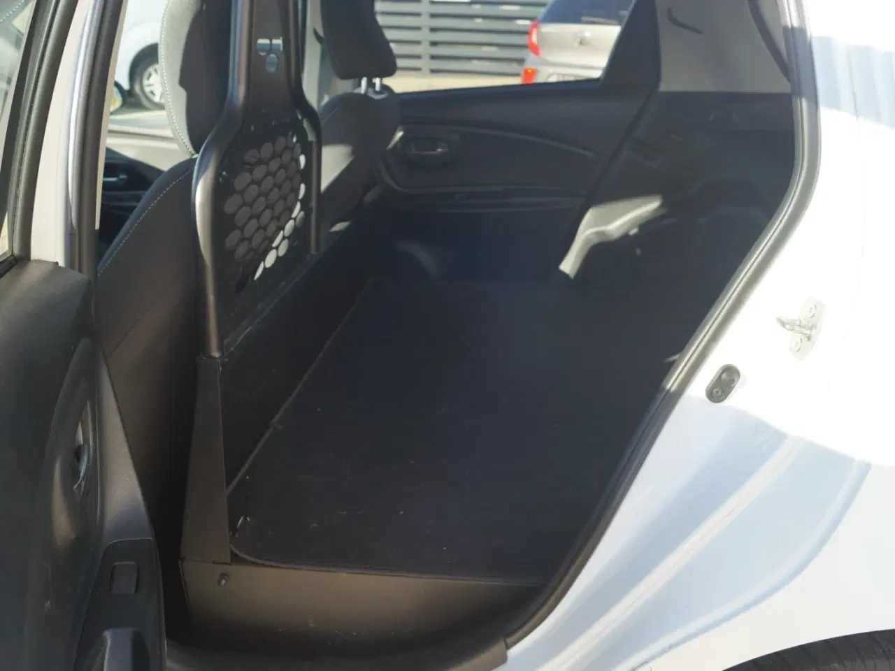 Billede 10 - Toyota Yaris 1,4 D-4D T2 Van