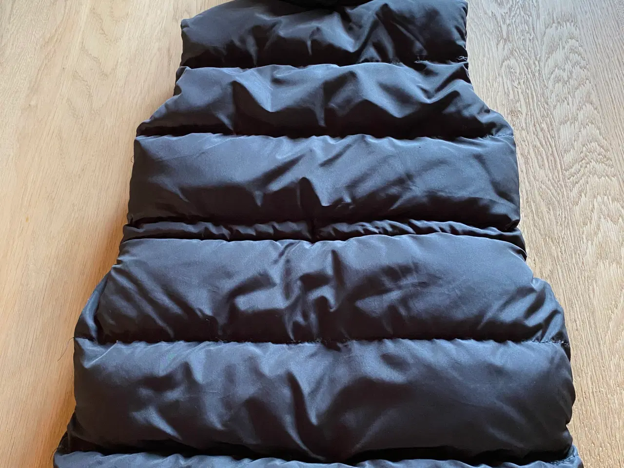 Billede 2 - Lang vest str. 122/128 
