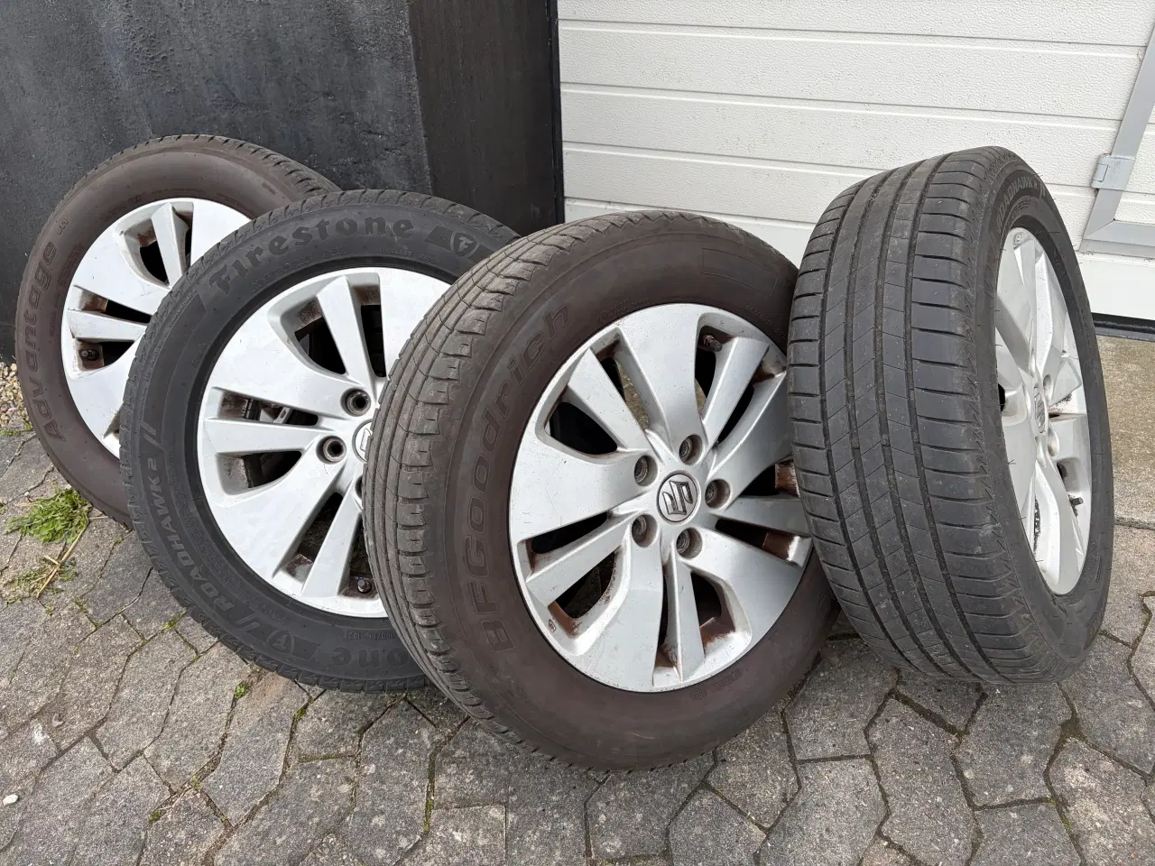 Billede 9 - Sommerdæk på originale Suzuki-fælge