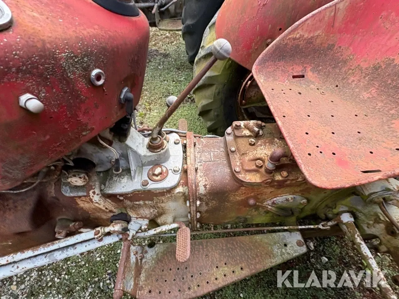 Billede 12 - Veterantraktor Massey-Ferguson
