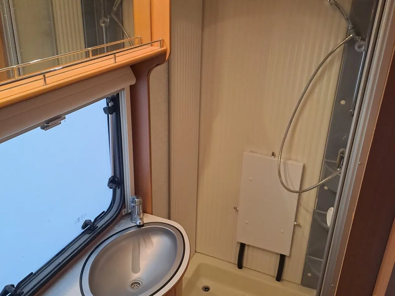 Billede 7 - Campingvogn dethleffs 710