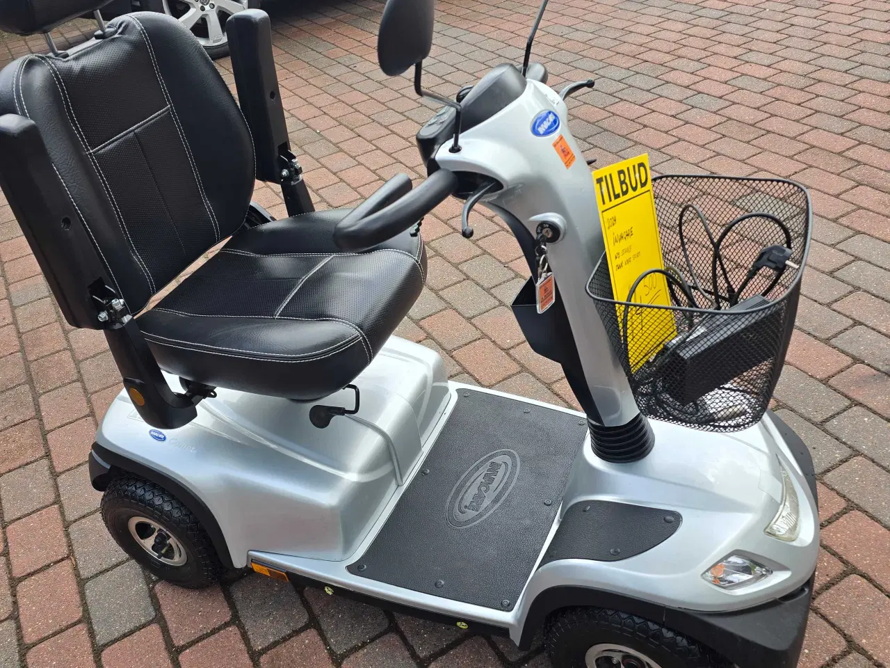 Billede 1 - Elscooter 4 hjulet Invacare 