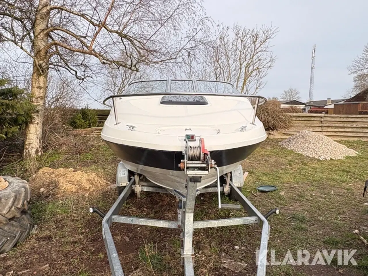 Billede 7 - Båd Bayliner Capri 1702LF med trailer