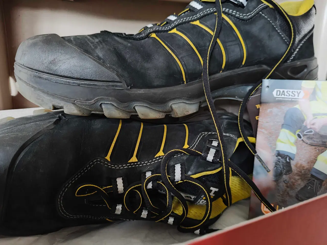 Billede 1 - HKS Sikkerhedssko