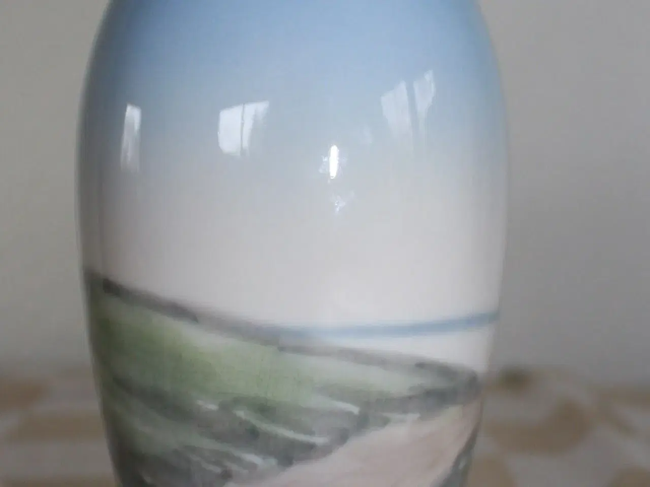 Billede 6 - Vase med landskab fra Bing og Grøndahl