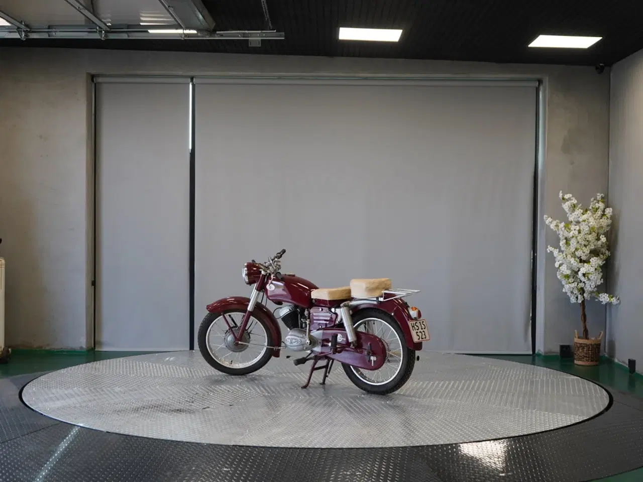 Billede 3 - ZÜNDAPP MOTORCYKEL – på auktion 14. maj