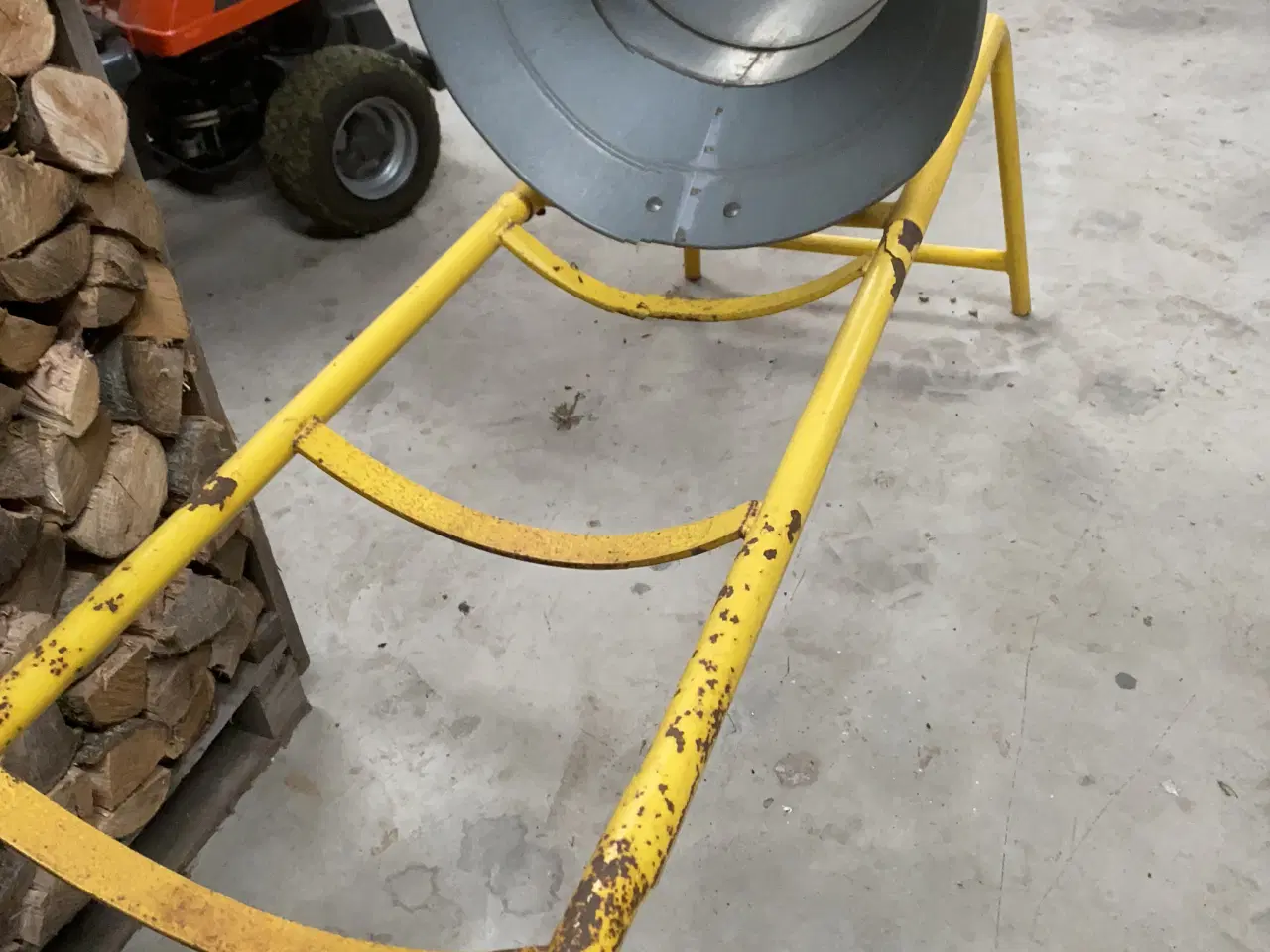 Billede 3 - Juletræstræstragt