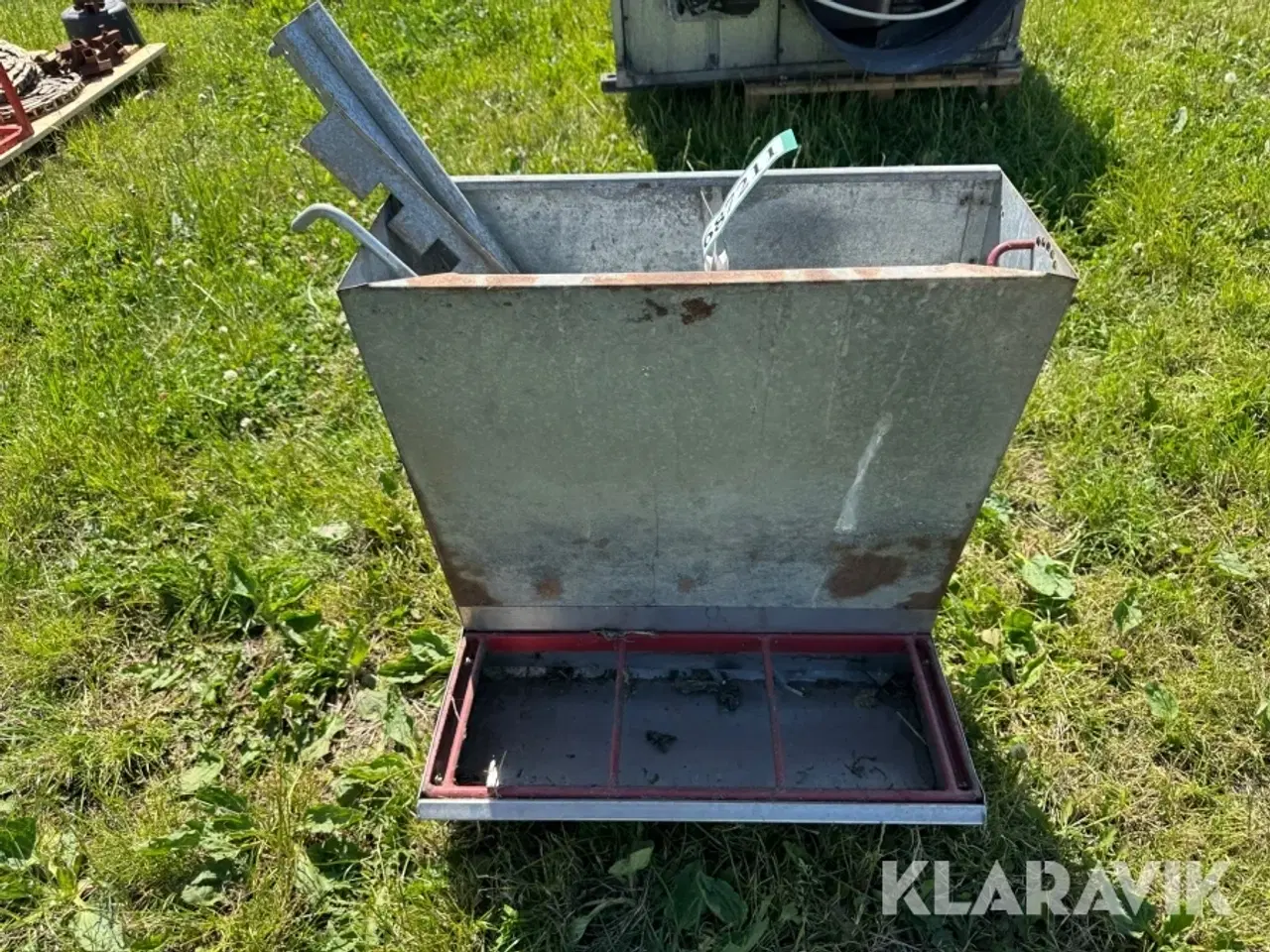 Billede 1 - Fodertrug - Med monteringsbeslag