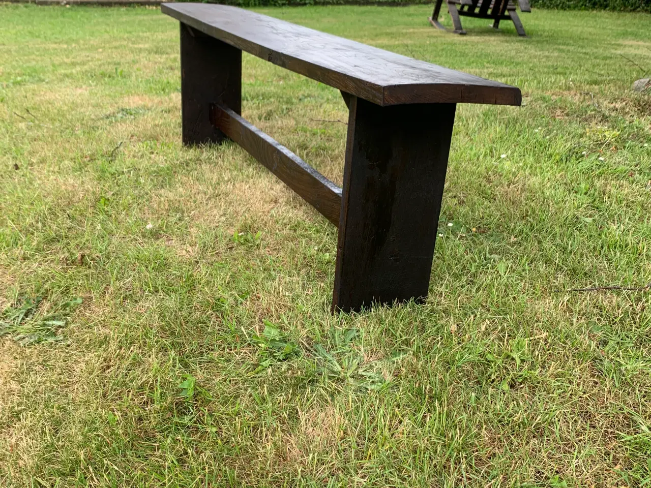Billede 4 - Havebænk i massiv egetræ.