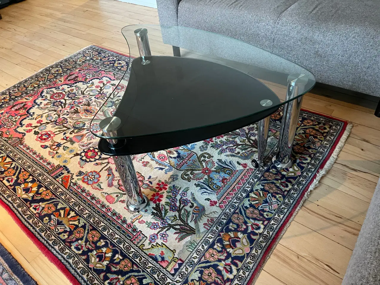 Billede 3 - Fint vedligeholdt glas bord