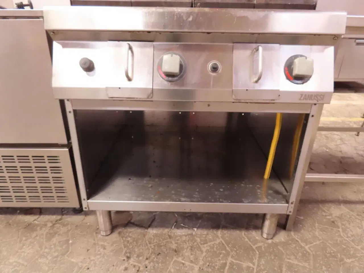 Billede 4 - Gasgrill med 2 blus