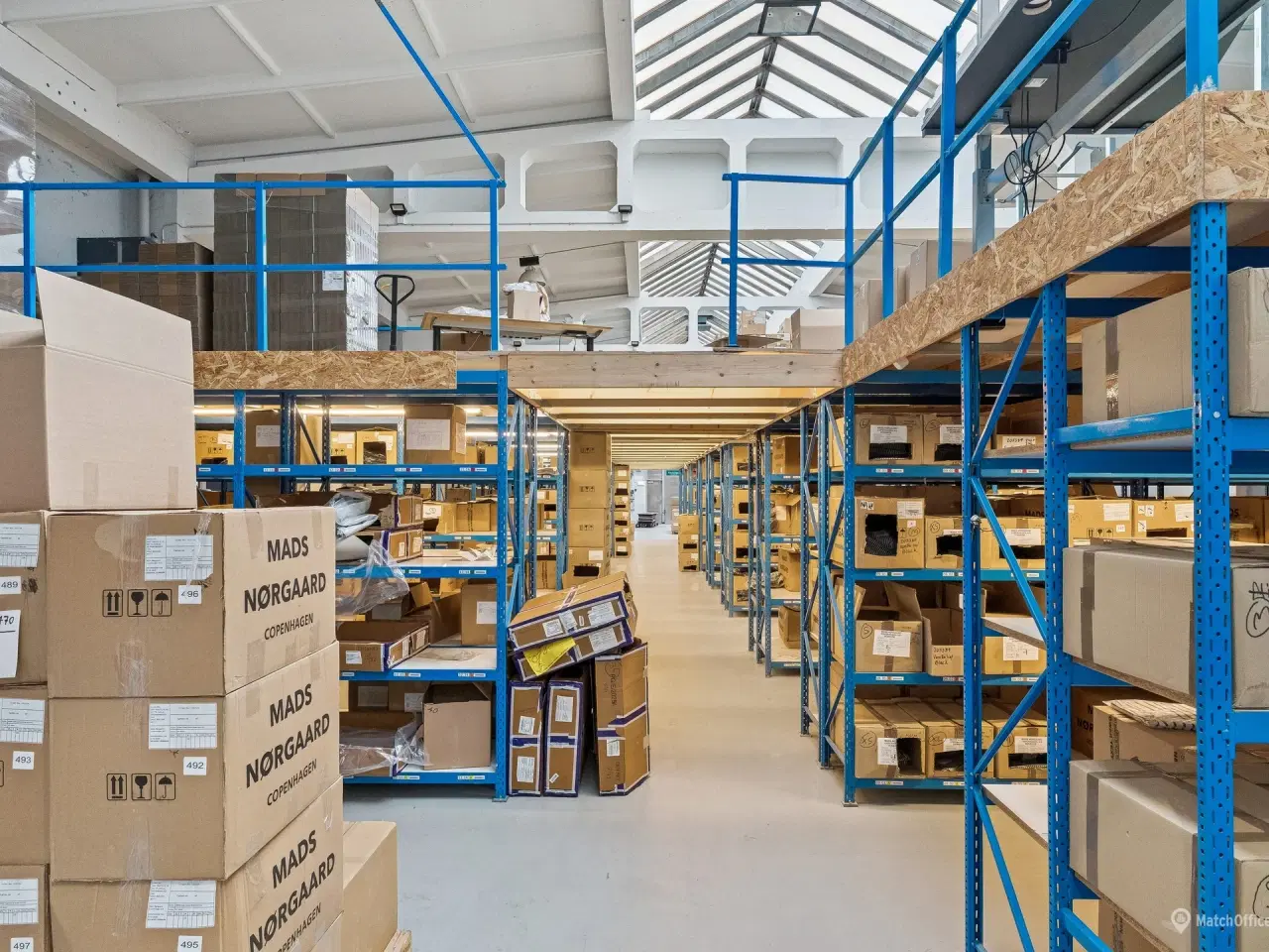 Billede 2 - 2.529 m² karakterfuldt lager-. kontor- og showroomlejemål i Storkøbenhavn.