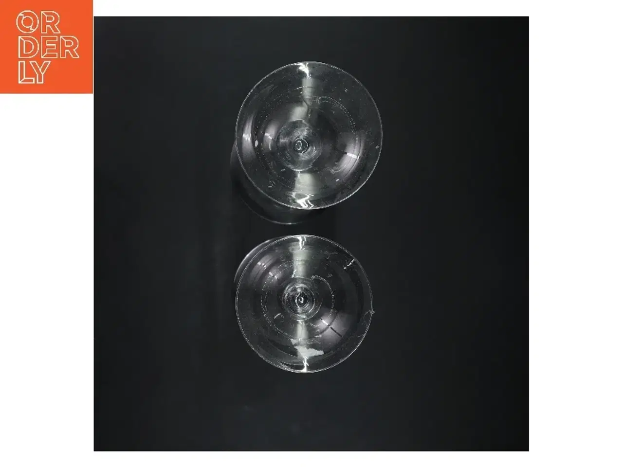 Billede 2 - Glaslysestager sæt (str. 20 og 23 cm)