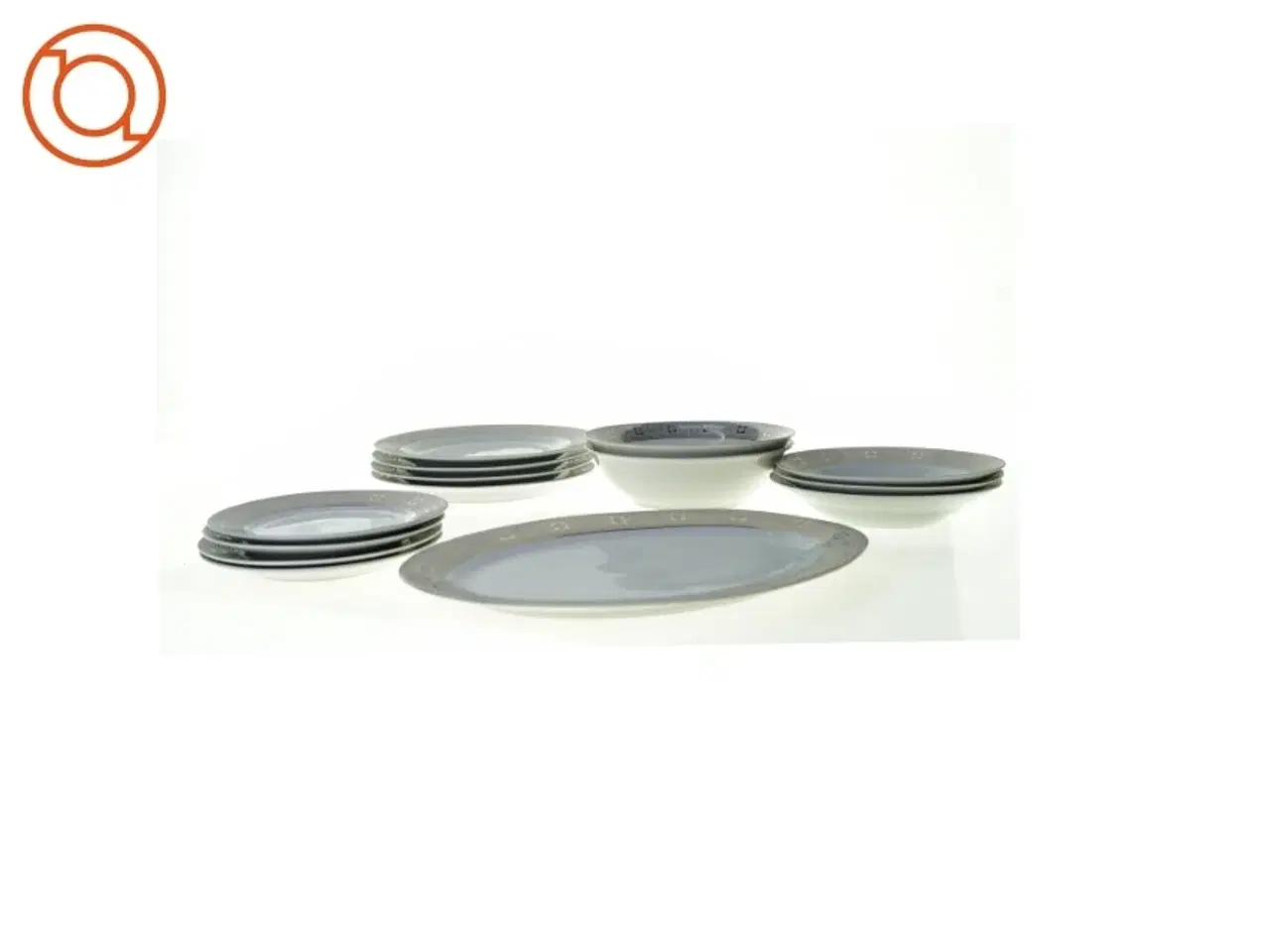 Billede 4 - Tallerkener og fad fra Royal Porcelæn 24 K Guld (str. Blandet)