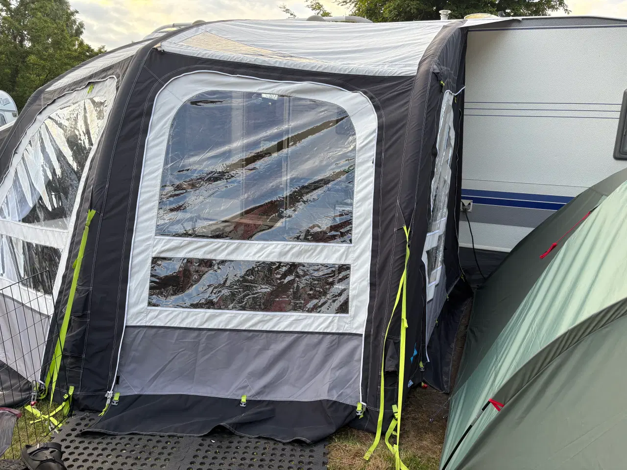Billede 6 - Hobby 560kmfe køjevogn. 