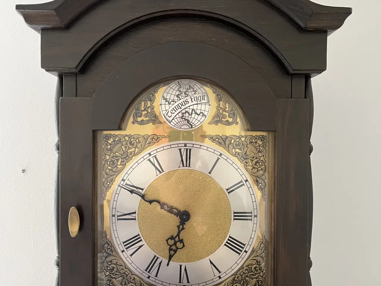 Billede 2 -  Flot standur i klassisk design – fungerer som det