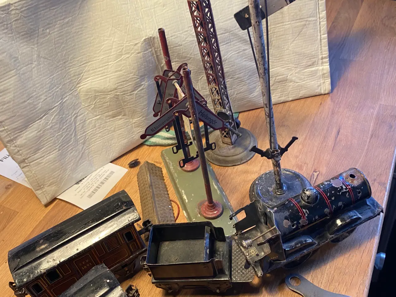 Billede 1 - Modeltog og skilte antikt