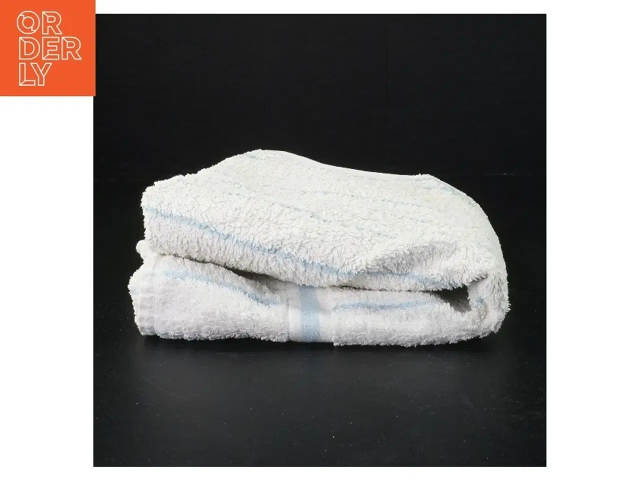 Billede 2 - Håndklæde med blå striber (str. 90 x 49 cm)