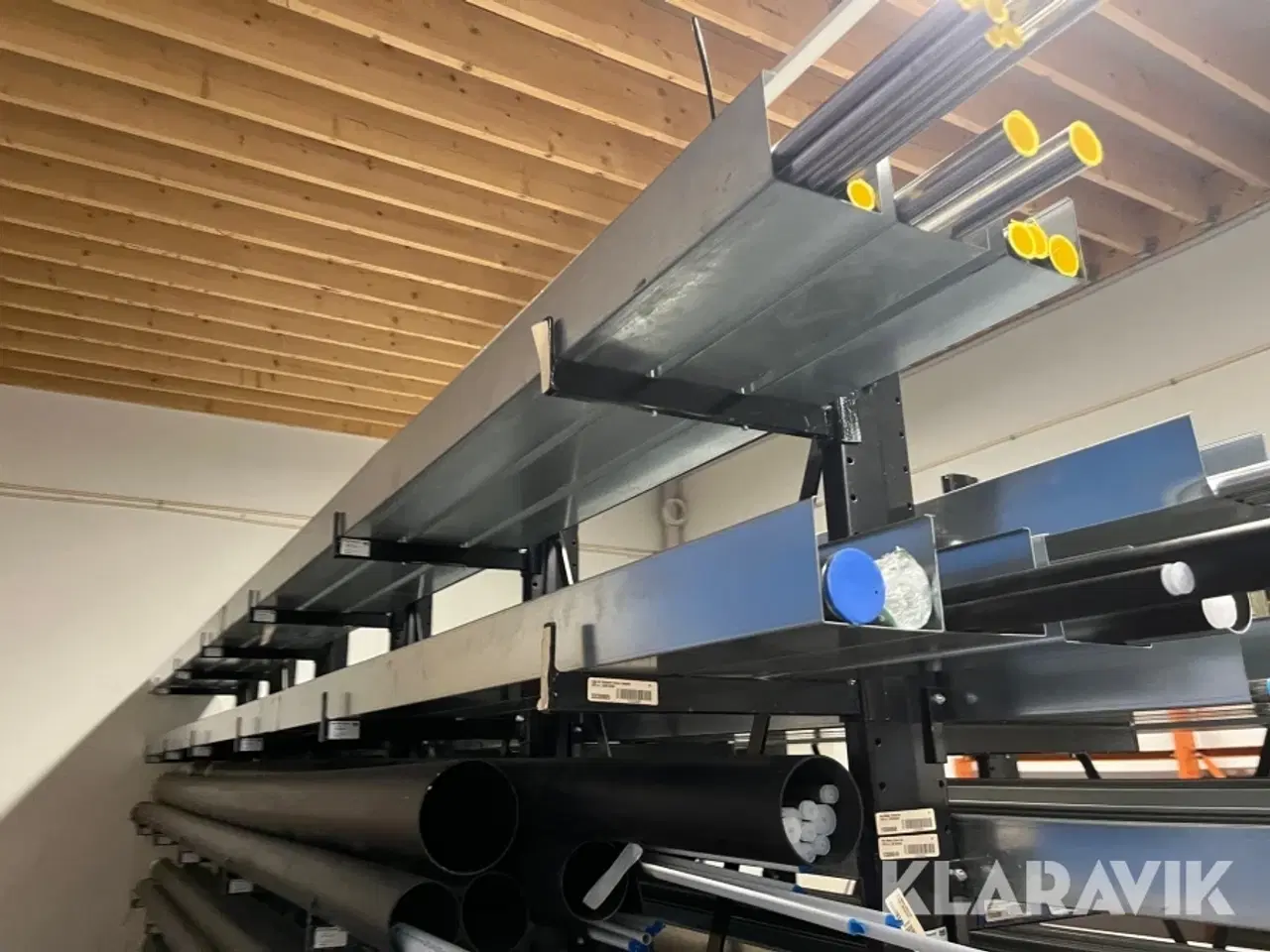 Billede 8 - Grenreol en række