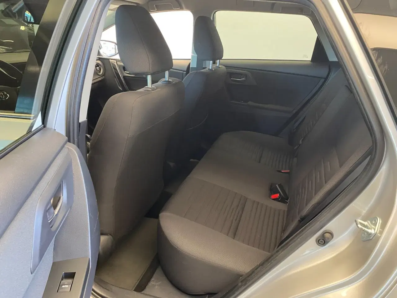 Billede 10 - Toyota Auris 1,2 T T2 Comfort Touring Sports