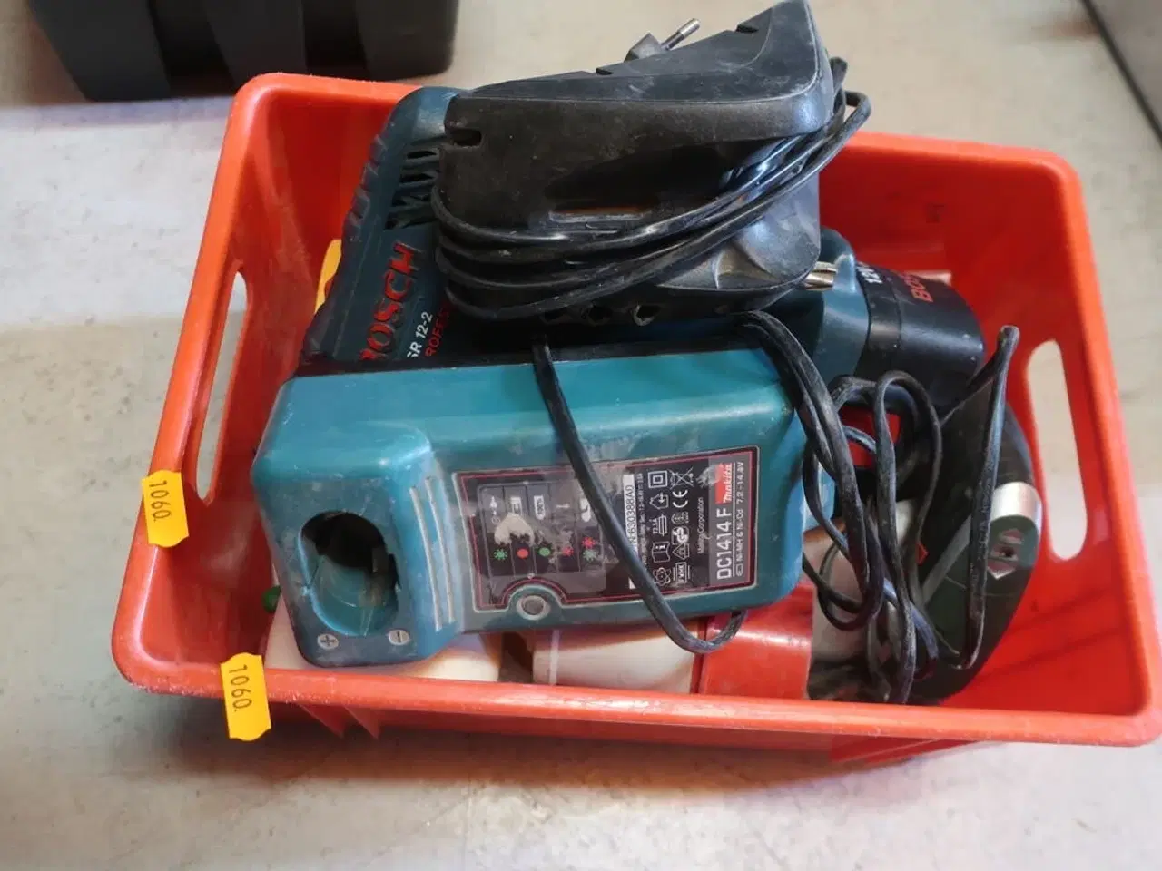 Billede 2 - Kasse med div. Håndværktøj BOSCH m.fl.