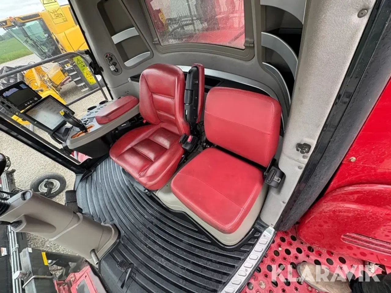 Billede 12 - Mejetærsker Case IH Axial-Flow 9240 med Honey Bee SP36 skærebord