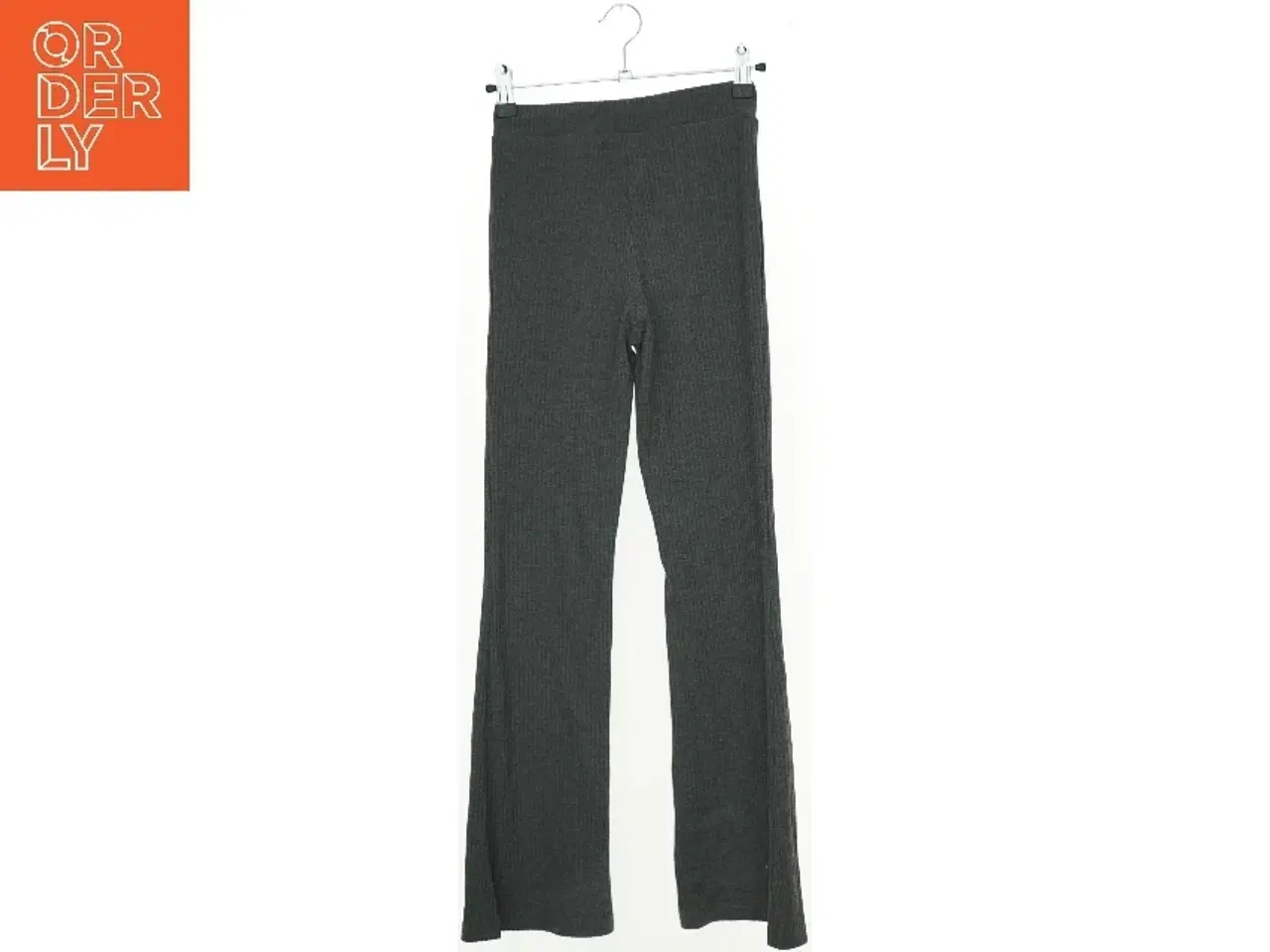 Billede 1 - Bukser fra H&M (str. 146 cm)