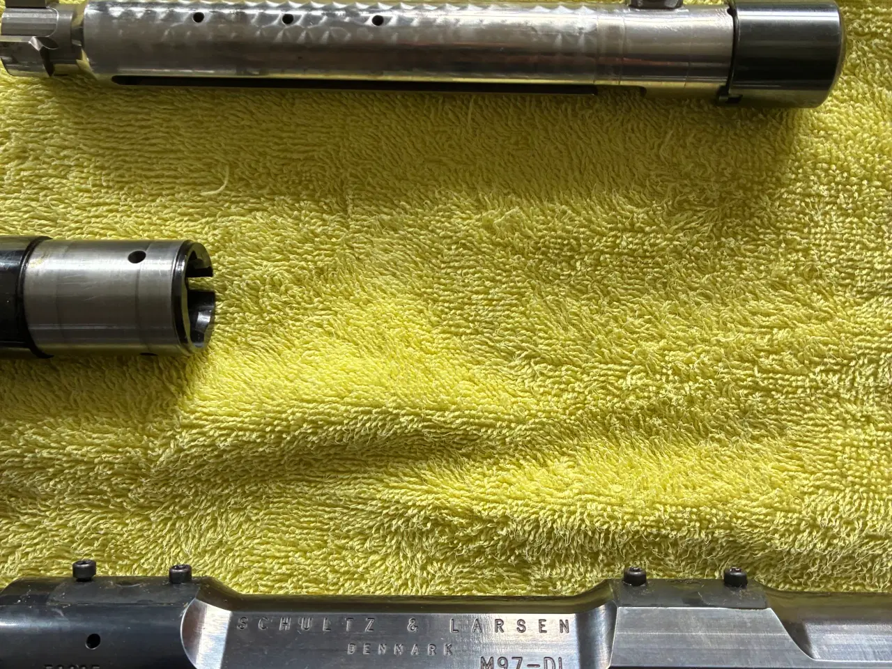 Billede 2 - Schultz og Larsen Riffel mod 243 & 308.