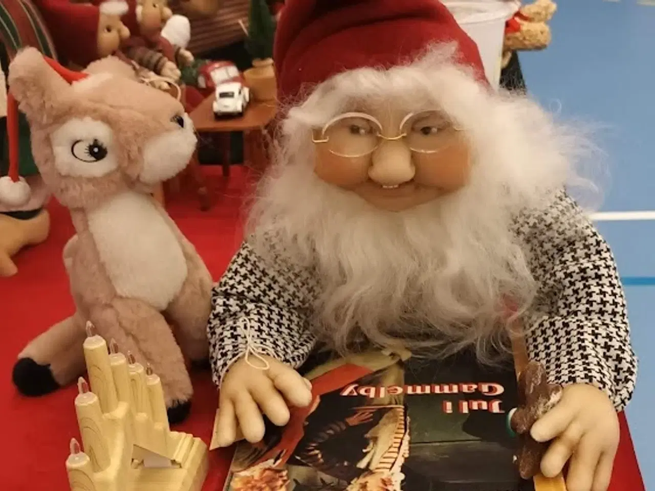 Billede 2 - Strømpenissefar læser