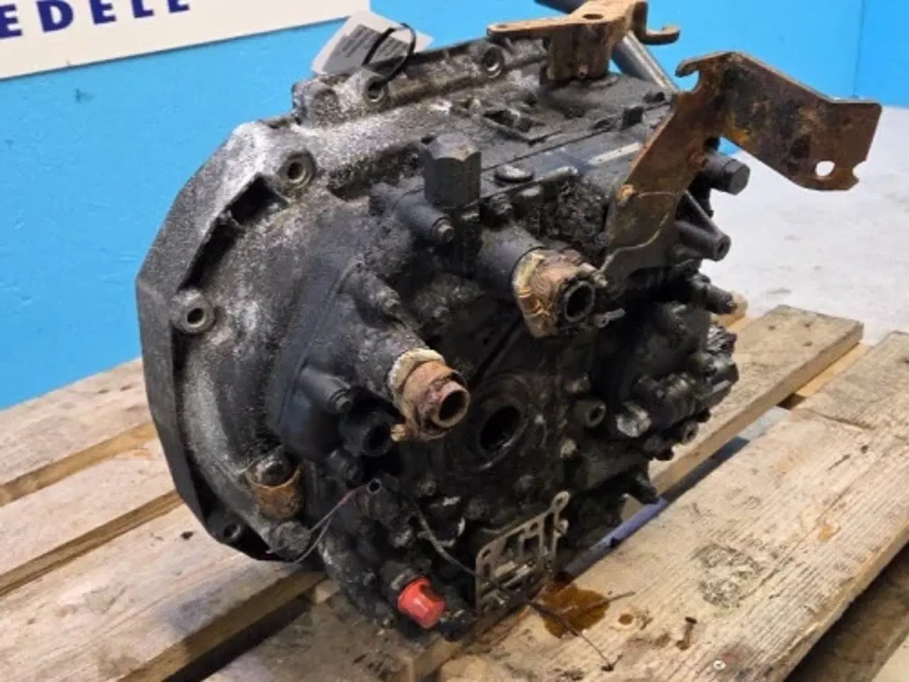 Billede 4 - John Deere 6300 Dæksel R95778