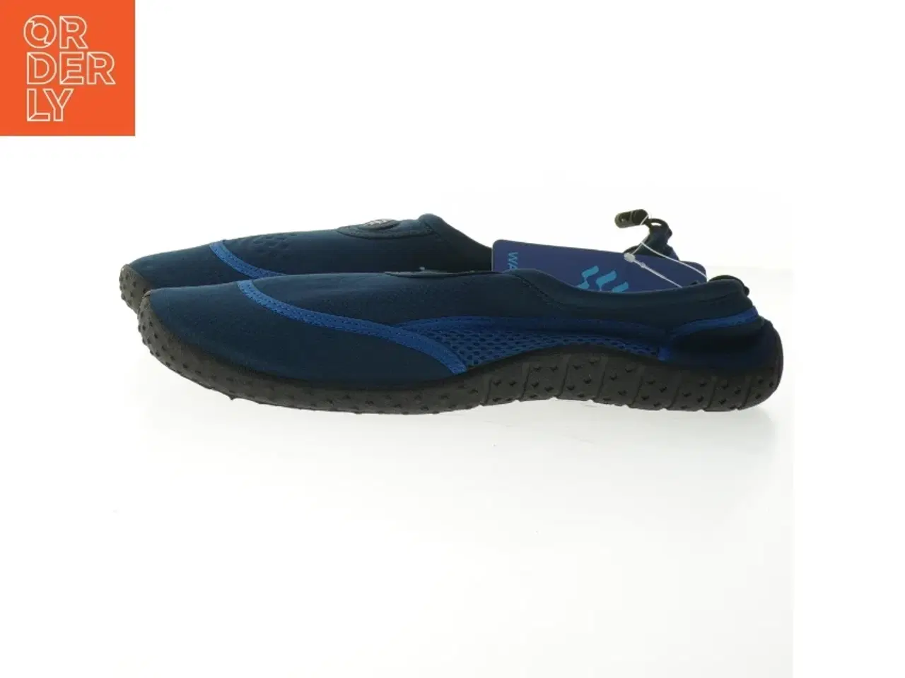 Billede 3 - Vandsko fra Watery (str. 42-43 )