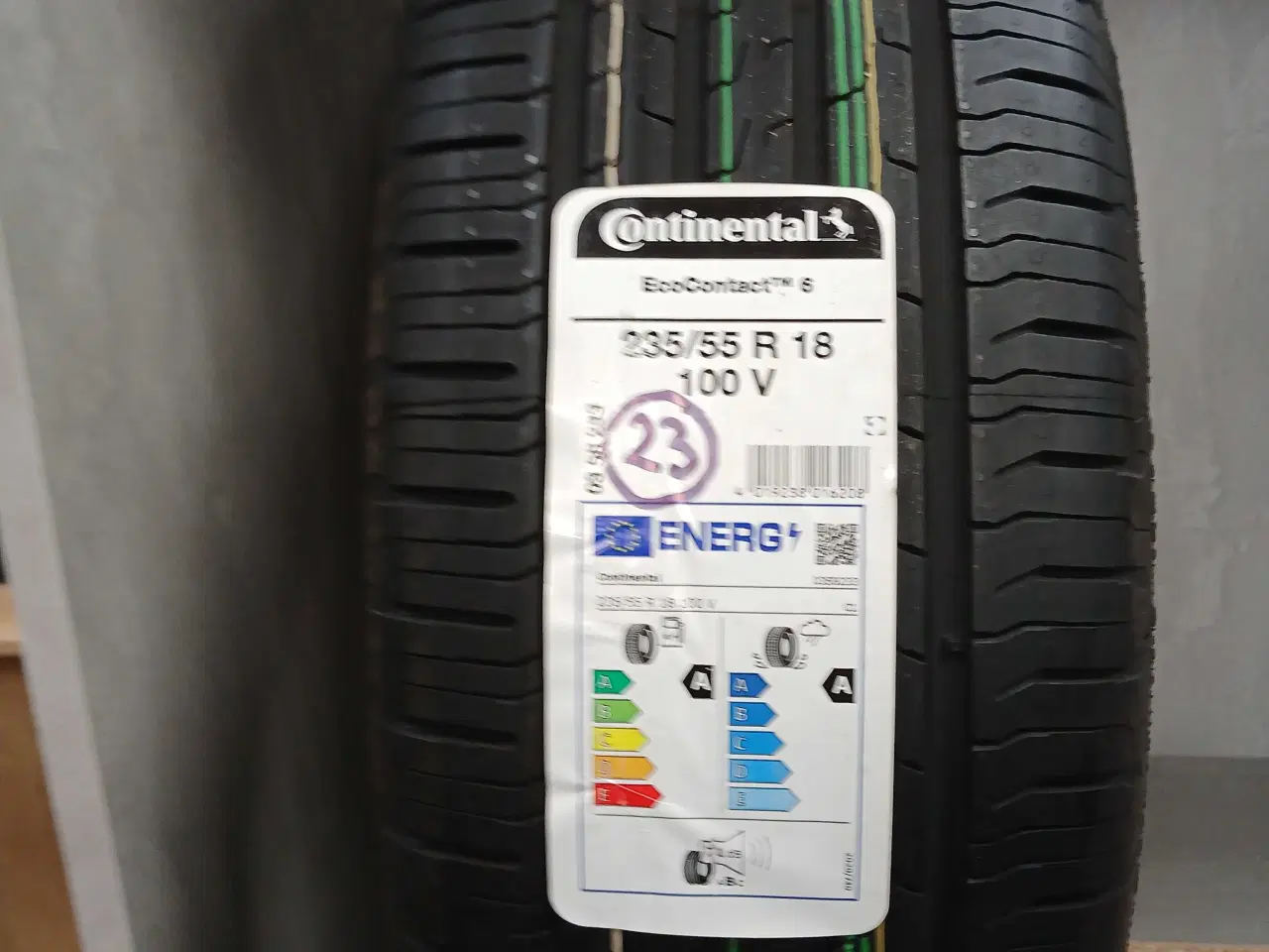 Billede 1 - 235 55 18 continental nye sommer