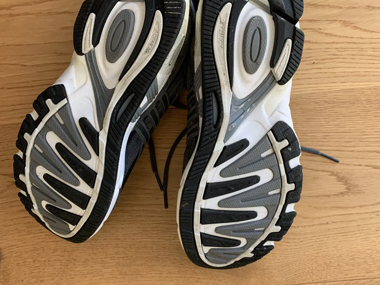 Billede 5 - Adidas sneakers str. 38