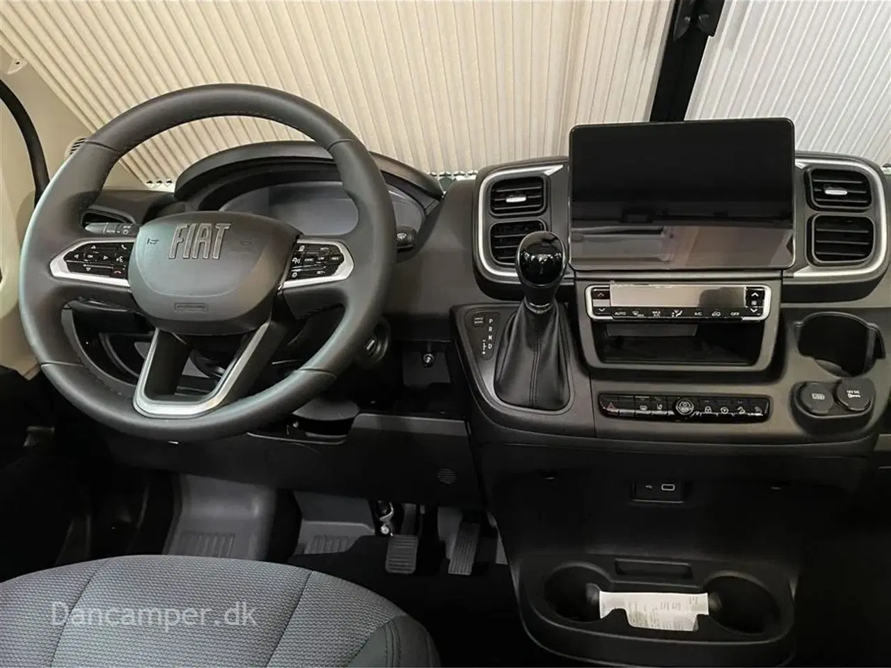 Billede 4 - 2025 - Westfalia Columbus 600 E   Ny 2025 kort model. 140 HK, 8-trins automatgear, adaptiv fartpilot, langsgående soveplads 198/177 * 197