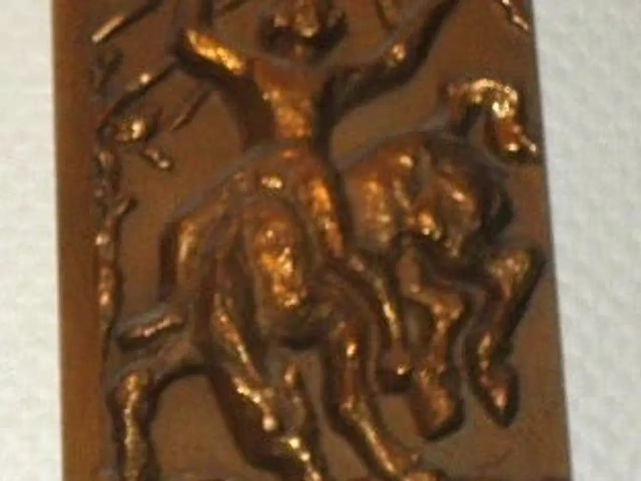 Billede 1 - Relief i patineret bronze af Helen Schou