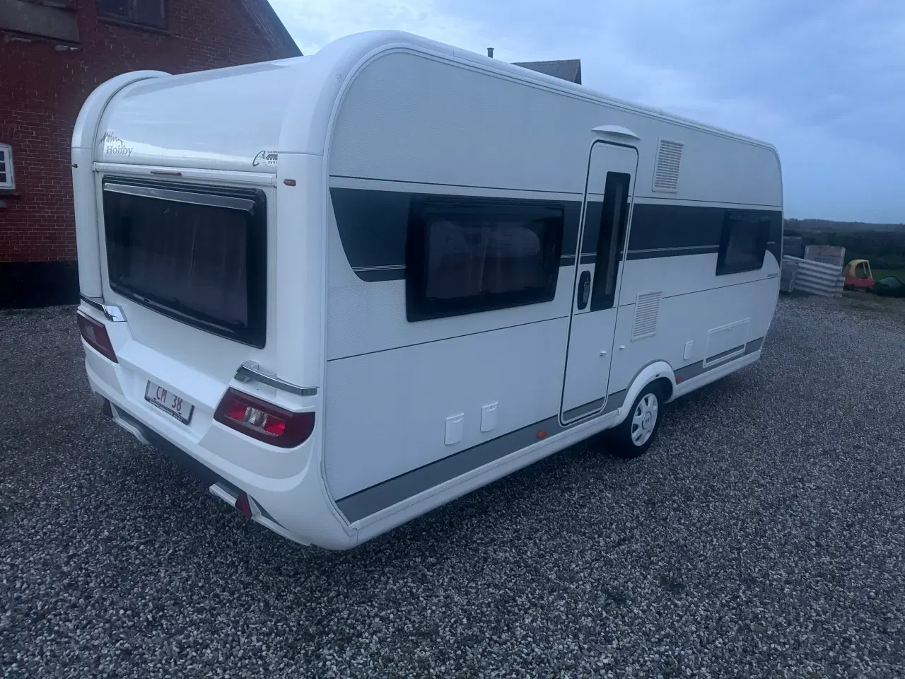 Billede 1 - Fabriksny 2023 Hobby 560 CFE