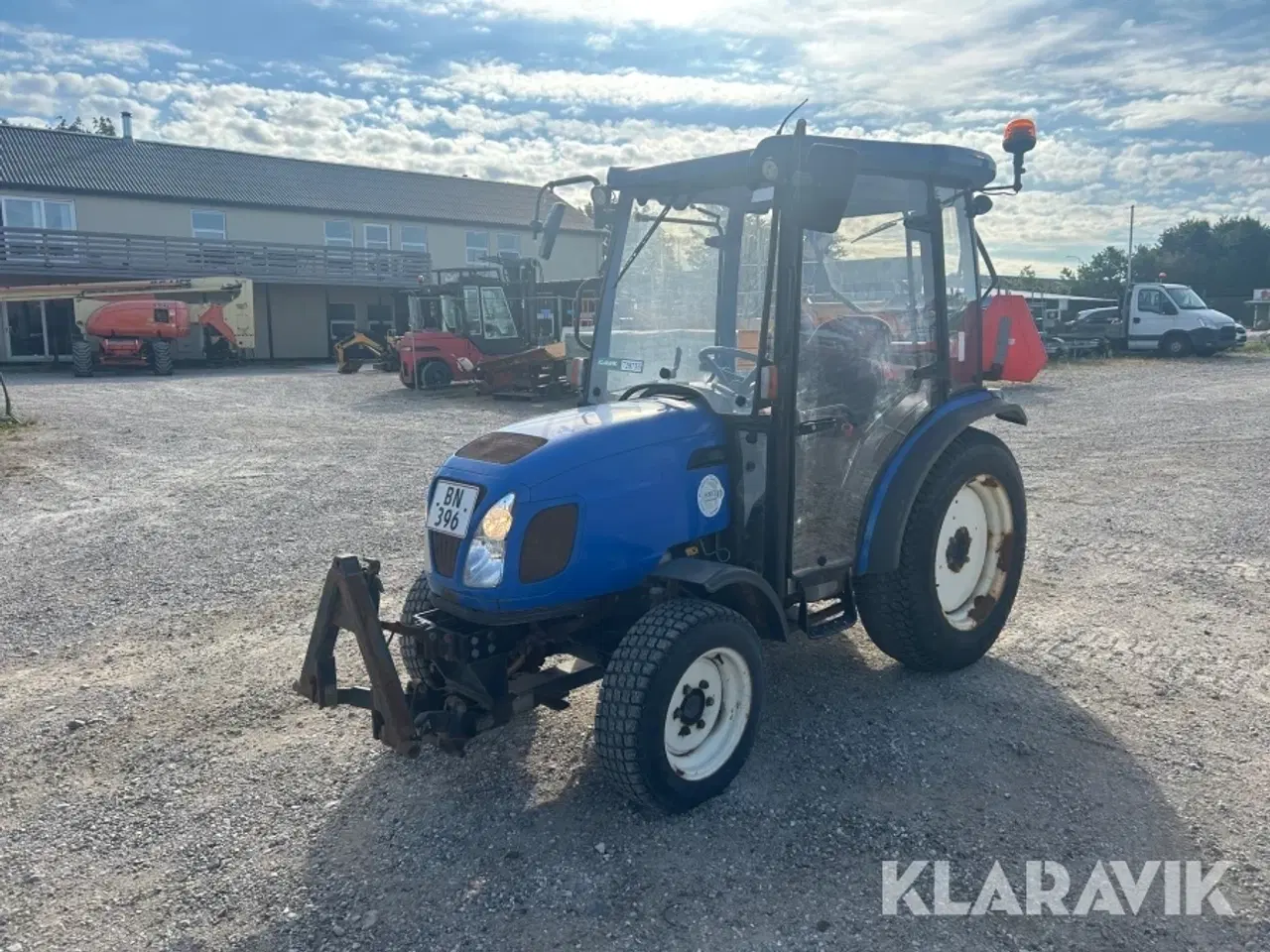 Billede 1 - Traktor New Holland LB