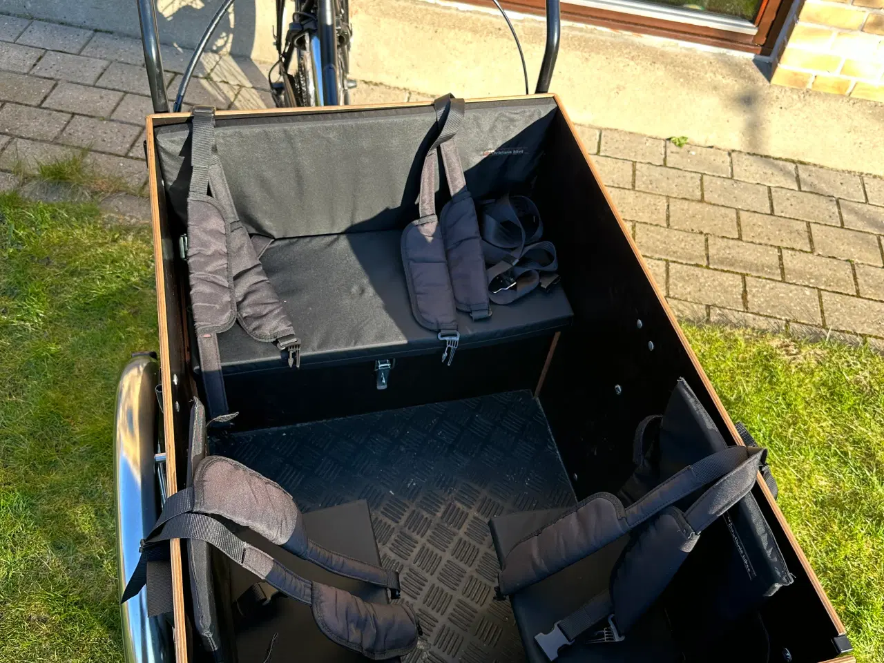 Billede 3 - Christiania El-ladcykel – Plads til 4 børn!