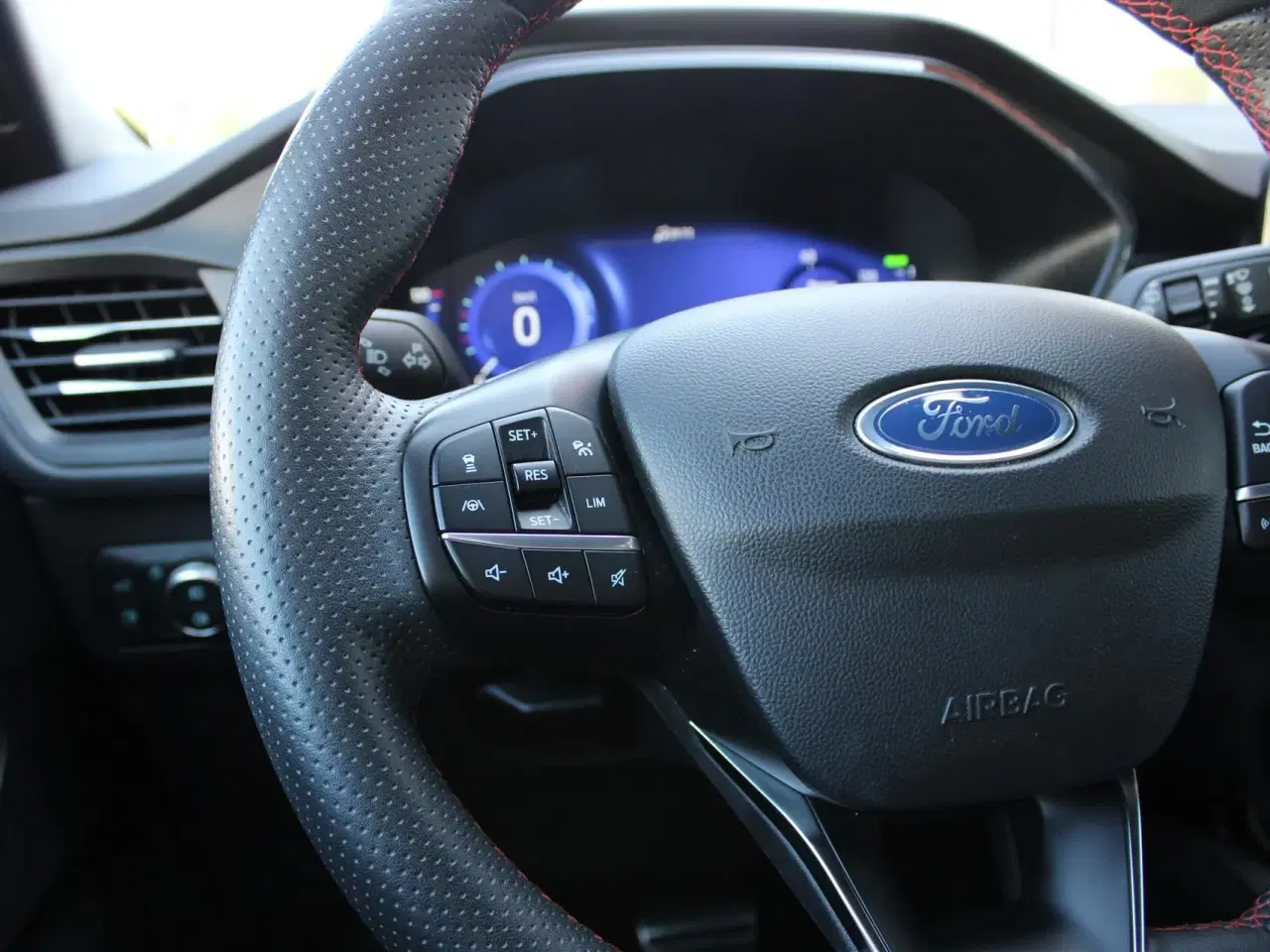 Billede 5 - Ford Kuga 2,5 Plugin-hybrid ST-Line X CVT 225HK 5d Trinl. Gear