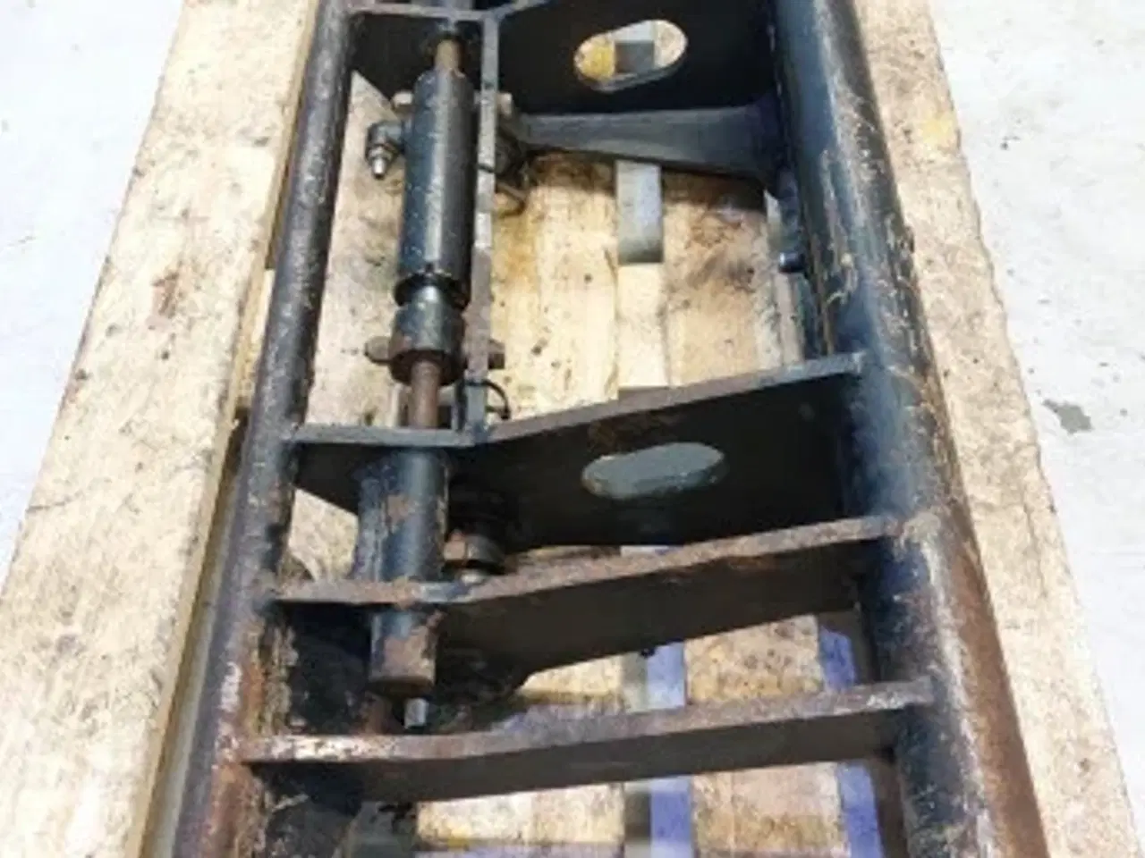 Billede 11 - GEHL AL750 Hydraulik Hurtigskift 50309351