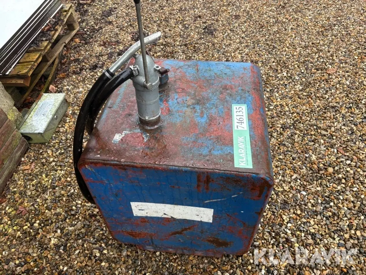 Billede 10 - Olietank